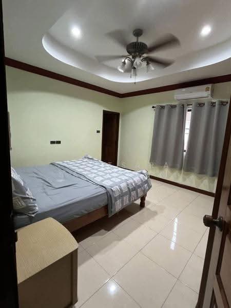 undefined, chon-buri, Ta Khian Tia, Bang Lamung (Pattaya), Chon Buri (Pattaya), 4 Bedrooms, 250 sqm, Single Detached House For Sale, by Supitsara Sangarun, 500588622 - DDproperty.com
