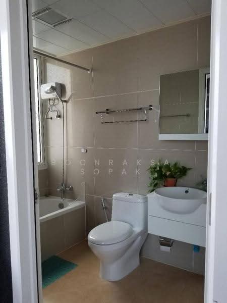 TC Green Rama 9, bangkok, Rama 9 Road, Huai Khwang, Bangkok, 2 Bedrooms, 59 sqm, Condo For Rent, by Boonraksa Sopak, 500588640 - DDproperty.com