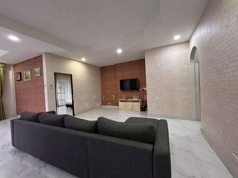 undefined, chon-buri, Nong Pru, Bang Lamung (Pattaya), Chon Buri (Pattaya), 4 Bedrooms, 445 sqm, Single Detached House For Sale, by Supitsara Sangarun, 500588658 - DDproperty.com