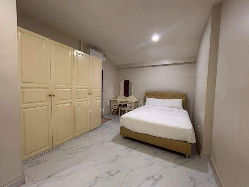 undefined, chon-buri, Nong Pru, Bang Lamung (Pattaya), Chon Buri (Pattaya), 4 Bedrooms, 445 sqm, Single Detached House For Sale, by Supitsara Sangarun, 500588658 - DDproperty.com