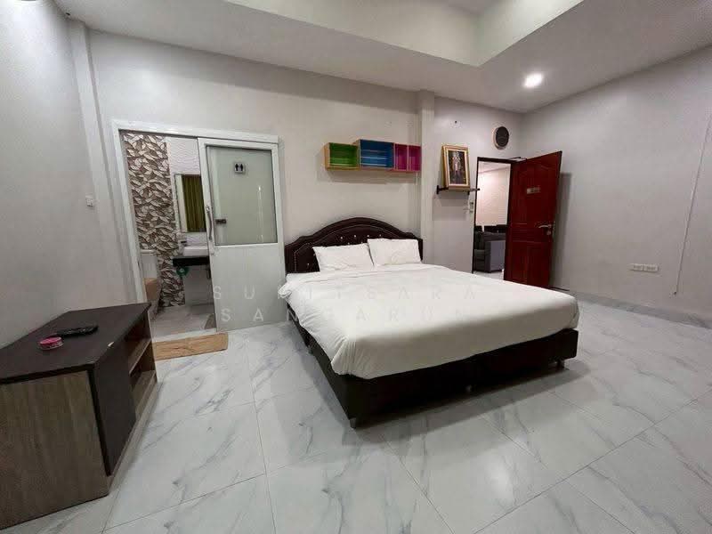 undefined, chon-buri, Nong Pru, Bang Lamung (Pattaya), Chon Buri (Pattaya), 4 Bedrooms, 445 sqm, Single Detached House For Sale, by Supitsara Sangarun, 500588658 - DDproperty.com