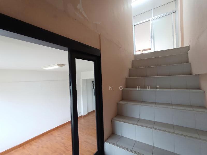 อาคารพาณิชย์ รามอินทรา กม.2 (ซอยลาดปลาเค้า 93), bangkok, Anusaowari, Bang Khen, Bangkok, 3 Bedrooms, 250 sqm, Townhouse For Sale, by THE LIVING HUB, 500588678 - DDproperty.com