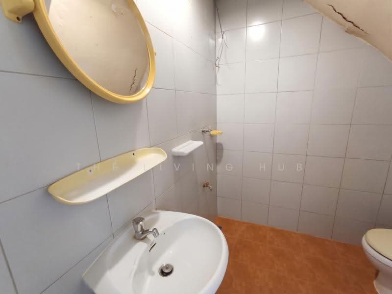 อาคารพาณิชย์ รามอินทรา กม.2 (ซอยลาดปลาเค้า 93), bangkok, Anusaowari, Bang Khen, Bangkok, 3 Bedrooms, 250 sqm, Townhouse For Sale, by THE LIVING HUB, 500588678 - DDproperty.com