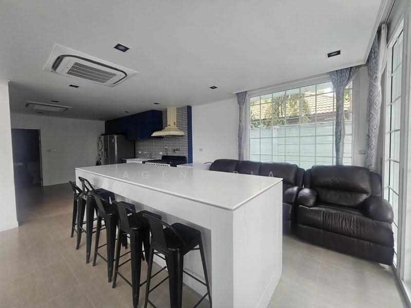 Large detached private house Sukhumvit 107 near BTS Bearing (SPSP677), samut-prakan, สุขุมวิท107, Samrong Nua, Muang Samut Prakarn, Samut Prakan, 3 Bedrooms, 250 sqm, Single Detached House For Rent, by Agent Pla, 500588681 - DDproperty.com