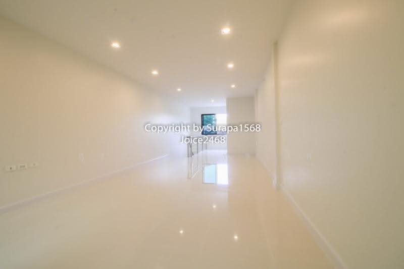 ้เมกา เพลส 2, samut-sakhon, Suan Luang, Krathum Baen, Samut Sakhon, , 110 sqm, Shophouse For Sale, by Surapa Ratipornlert, 500588736 - DDproperty.com