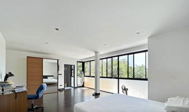 4-BR House, prachuap-khiri-khan, Nong Kae, Hua Hin, Prachuap Khiri Khan, 4 Bedrooms, 290 sqm, Single Detached House For Sale, by Nithiroj Thipsukum, 500588758 - DDproperty.com