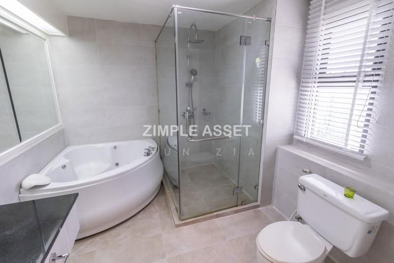 G.P. Grande Tower, bangkok, 55 Sukhumvit 23, Khlongtoei Nua, Watthana, Bangkok, 3 Bedrooms, 180 sqm, Condo For Rent, by Khun Zia, 500588800 - Penhouse Duplex - 4 Bedrooms 400 sq.m. - DDproperty.com