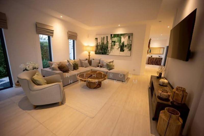 3-BR House, prachuap-khiri-khan, Nong Kae, Hua Hin, Prachuap Khiri Khan, 3 Bedrooms, 250 sqm, Single Detached House For Sale, by Nithiroj Thipsukum, 500588908 - DDproperty.com