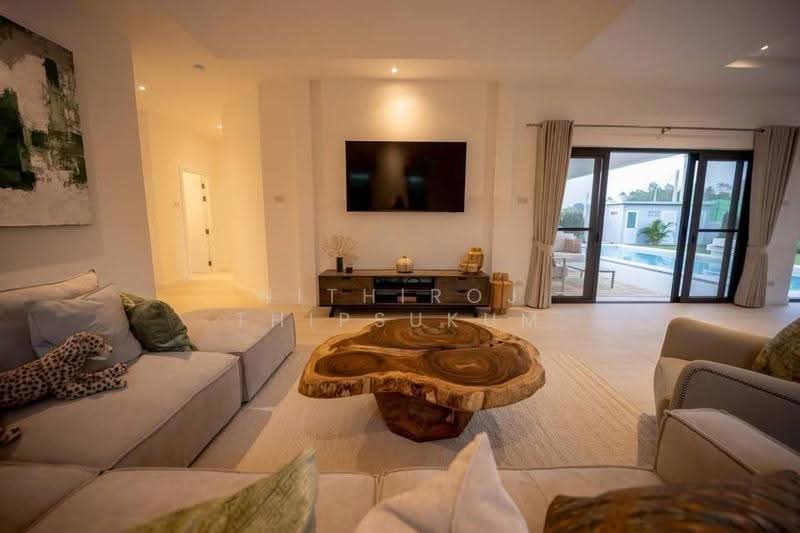 3-BR House, prachuap-khiri-khan, Nong Kae, Hua Hin, Prachuap Khiri Khan, 3 Bedrooms, 250 sqm, Single Detached House For Sale, by Nithiroj Thipsukum, 500588908 - DDproperty.com