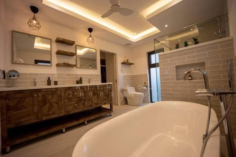 3-BR House, prachuap-khiri-khan, Nong Kae, Hua Hin, Prachuap Khiri Khan, 3 Bedrooms, 250 sqm, Single Detached House For Sale, by Nithiroj Thipsukum, 500588908 - DDproperty.com