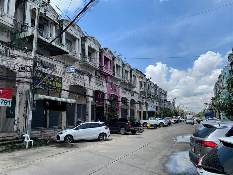 รุ่งกิจวิลล่า14 ซอยร่มเกล้า38, bangkok, ถนนร่มเกล้า, Khlong Sam Prawet, Lat Krabang, Bangkok, , 200 sqm, Shophouse For Sale, by คุณ ธัญพิสิษฐ์ จิตประพัฒน์ (โซน), 500588917 - DDproperty.com
