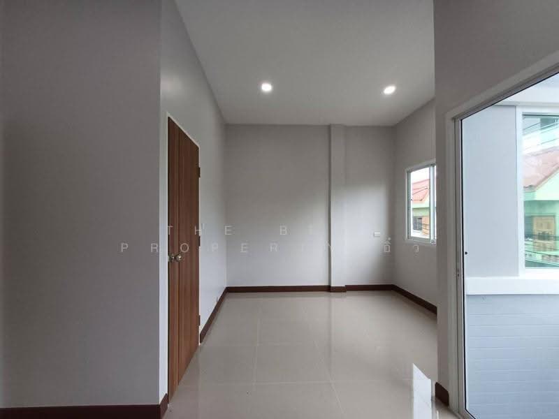 ทาวน์เฮ้าส์ลาดใหญ่ สมุทรสงคราม, สมุทรสงคราม, ลาดใหญ่, เมืองสมุทรสงคราม, สมุทรสงคราม, 100 ตร.ม., ทาวน์เฮ้าส์ ขาย, โดย The Best Property อิ๋ว, 500588926 - DDproperty.com
