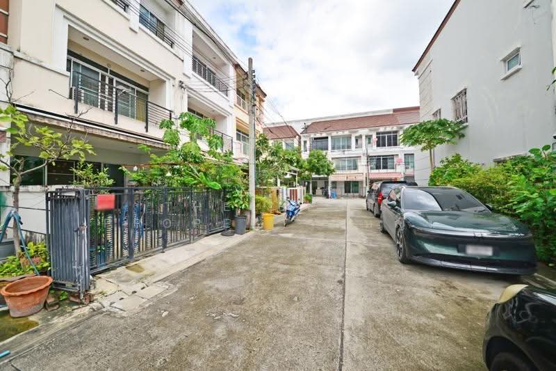 Baan Klang Muang Sukhumvit 113, samut-prakan, Soi Dan Samrong 32, Samrong Nua, Muang Samut Prakarn, Samut Prakan, 3 Bedrooms, 170 sqm, Townhouse For Sale, by The Best Property หญิง, 500588966 - DDproperty.com