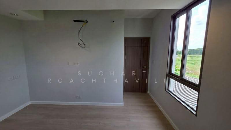 Complete Renovated 3-Story Townhome for Sale 44 Sq. Wah @ Bang Na-Trat 53, samut-prakan, Bangna Trad 53, Bang Kaeo, Bang Plee, Samut Prakan, 3 Bedrooms, 300 sqm, Townhouse For Sale, by Suchart Roachthavilit, 500588992 - DDproperty.com