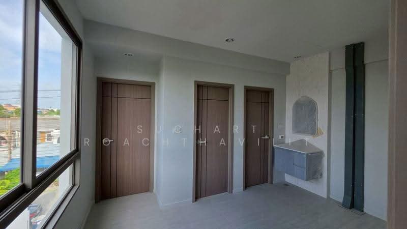 ขายทาวน์โฮมปรับปรุงใหม่ 3 ชั้น 3 ห้องนอน ขนาด 44 ตรว. @บางนาตราด 53, สมุทรปราการ, Bangna Trad 53, บางแก้ว, บางพลี, สมุทรปราการ, 300 ตร.ม., ทาวน์เฮ้าส์ ขาย, โดย Suchart Roachthavilit, 500588992 - DDproperty.com