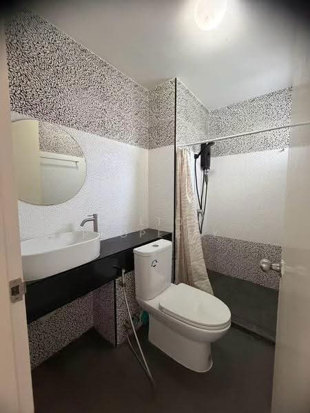 The Parkland Srinakarin Lakeside, samut-prakan, 555 Lasalle Road, Bang Kaeo, Bang Plee, Samut Prakan, 1 Bedroom, 40 sqm, Condo For Rent, by Holtop Property, 500589008 - DDproperty.com