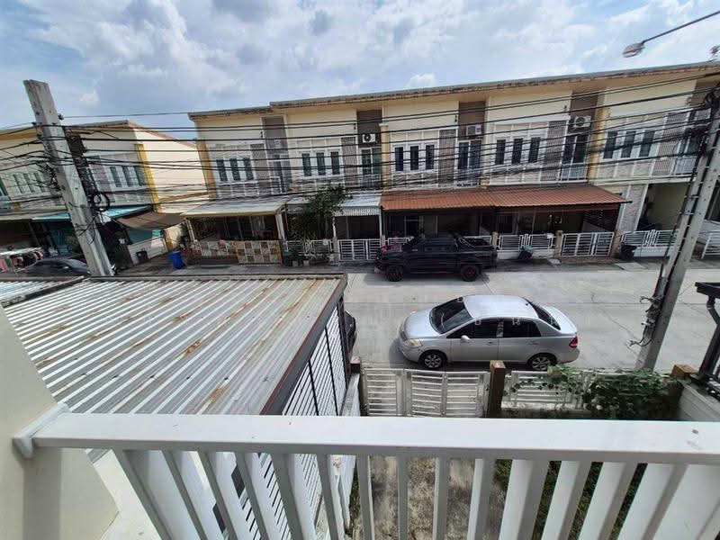 Golden Town Chaiyaphruek – Wongwean : โกลเด้น ทาวน์ ชัยพฤกษ์ – วงแหวน , นนทบุรี, ถนนบางกรวย - ไทรน้อย, ไทรน้อย, นนทบุรี, 110 ตร.ม., ทาวน์เฮ้าส์ ขาย, โดย คุณ ธรรมธัส แก้วศรีพจน์ (ซันนี่), 500589014 - DDproperty.com