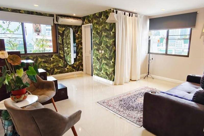 Beverly Tower, bangkok, 52 Soi Chai Yot, Khlongtoei Nua, Watthana, Bangkok, 3 Bedrooms, 230 sqm, Condo For Sale, by Anthea Khwanngam, 500589019 - DDproperty.com