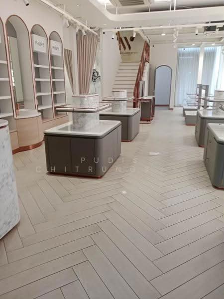 Retail Space for Rent – Sukhumvit, Thonglor, bangkok, Khlongtoei Nua, Watthana, Bangkok, , 218 sqm, Retail Space For Rent, by Pudis Chitrungsakorn, 500589098 - DDproperty.com
