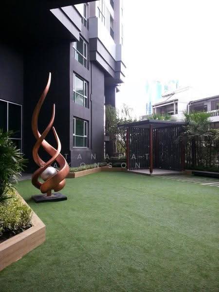 Rhythm Sathorn, bangkok, 141 Soi Sathorn 21, Yan Nawa, Sathon, Bangkok, 1 Bedroom, 38 sqm, Condo For Sale, by Tanapat Sakonsontised, 500589107 - DDproperty.com