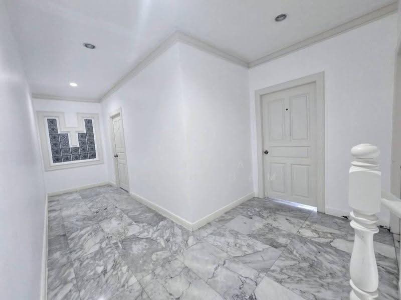 Thana Tower, bangkok, Charan Sanit Wong, Bang Yi Khan, Bang Phlat, Bangkok, 4 Bedrooms, 341 sqm, Condo For Sale, by Anthea Khwanngam, 500589117 - DDproperty.com
