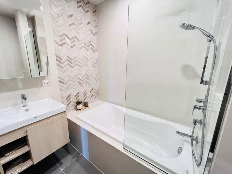 Oka Haus Sukhumvit 36, bangkok, 3399 Rama 4 Road, Khong Tan, Khlong Toei, Bangkok, 1 Bedroom, 35 sqm, Condo For Rent, by Vinai Wattana, 500589132 - DDproperty.com