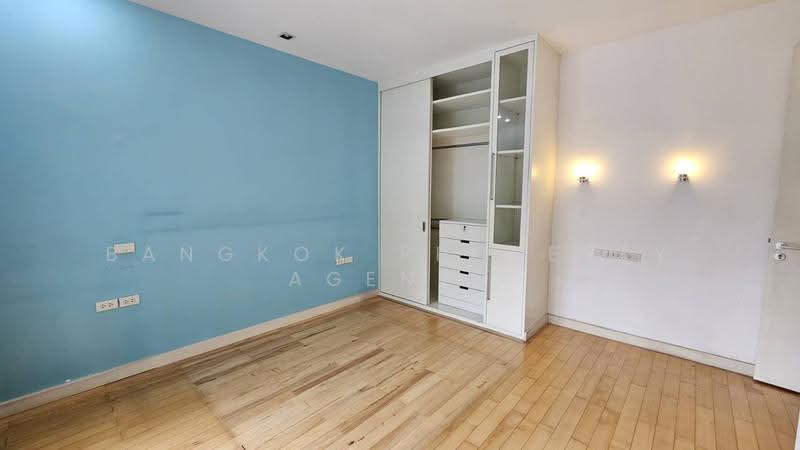 Prompak Gardens Condominium, bangkok, Sukhumvit, Khlongtoei Nua, Watthana, Bangkok, 4 Bedrooms, 320 sqm, Townhouse For Rent, by BANGKOK PROPERTY AGENTS, 500589144 - DDproperty.com