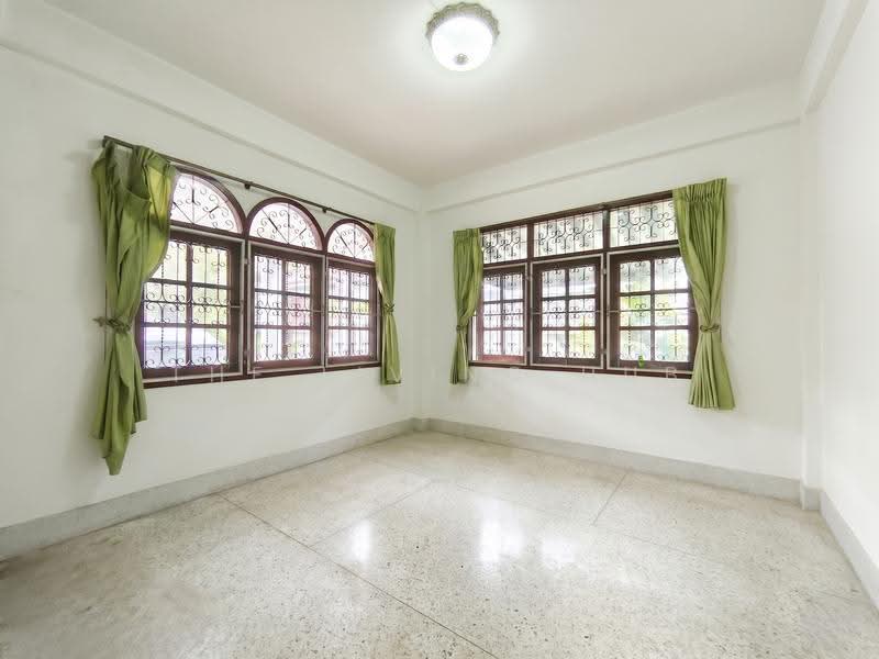 Wichit Nakhon 2, bangkok, Rama 2 Road, Bangmot, Chom Thong, Bangkok, 5 Bedrooms, 320 sqm, Single Detached House For Sale, by THE LIVING HUB, 500589150 - DDproperty.com
