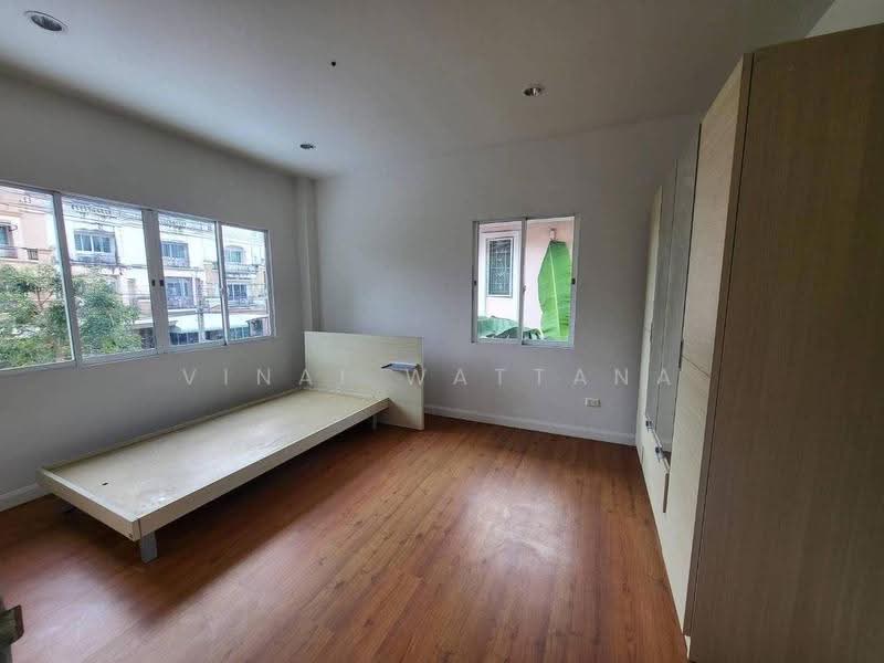 undefined, bangkok, Bang Khae, Bangkok, 4 Bedrooms, 250 sqm, Single Detached House For Rent, by Vinai Wattana, 500589171 - DDproperty.com