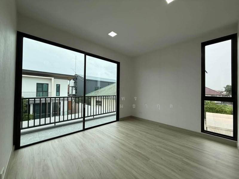 AQ ARBOR Suanluang Rama 9-Pattanakarn, bangkok, Chaloem Phrakiat Rama 9 Road Soi 48, Dok Mai, Prawet, Bangkok, 3 Bedrooms, 300 sqm, Single Detached House For Sale, by ณภัทร พรสิริเมธากุล, 500589215 - DDproperty.com