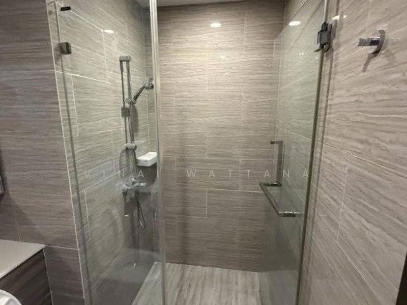 Whizdom Essence, bangkok, 5 Piyabutr 1 Alley, Bang Chak, Phra Khanong, Bangkok, 1 Bedroom, 34 sqm, Condo For Rent, by Vinai Wattana, 500589279 - DDproperty.com