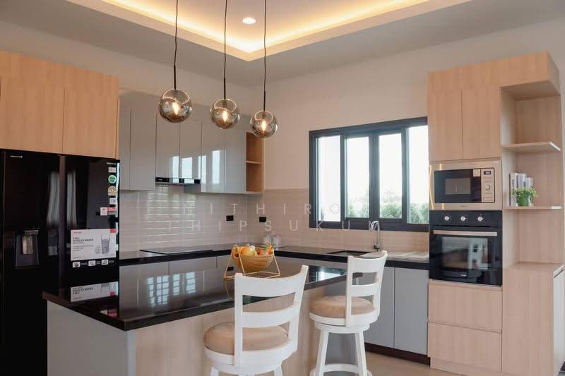 undefined, prachuap-khiri-khan, Thap Tai, Hua Hin, Prachuap Khiri Khan, 3 Bedrooms, 240 sqm, Villa For Sale, by Nithiroj Thipsukum, 500589280 - DDproperty.com