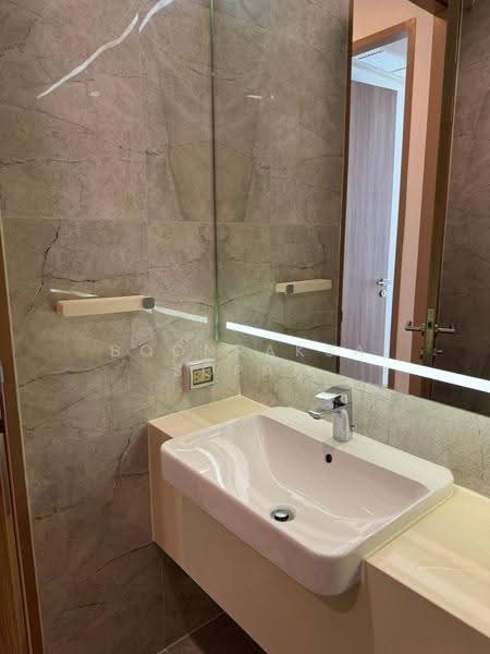 Noble Around Sukhumvit 33, bangkok, 17 Soi Sukhumvit 33, Khlong Tan Nua, Watthana, Bangkok, 2 Bedrooms, 61 sqm, Condo For Rent, by Boonraksa Sopak, 500589323 - DDproperty.com
