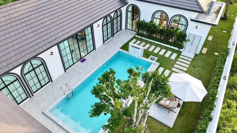 Luxury Pool villa สไตล์คลาสสิค พัทยา, ชลบุรี, ซอยสยามคันทรีคลับ, บางละมุง, ชลบุรี, 543 ตร.ม., วิลล่า ขาย, โดย อัจฉรา พรหมคำ, 500589327 - DDproperty.com