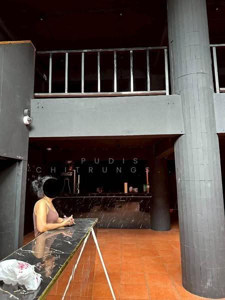 Retail Shop for Rent – Ground Floor + Mezzanine, Sukhumvit, Thonglor, bangkok, Khlong Tan Nua, Watthana, Bangkok, , 200 sqm, Shophouse For Rent, by Pudis Chitrungsakorn, 500589337 - DDproperty.com
