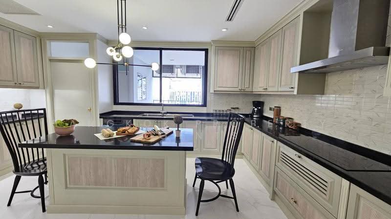 Raveevan Suites, bangkok, Soi Sukhumvit 31 Yak 2, Khlong Tan Nua, Watthana, Bangkok, 4 Bedrooms, 420 sqm, Condo For Rent, by BANGKOK PROPERTY AGENTS, 500589353 - DDproperty.com