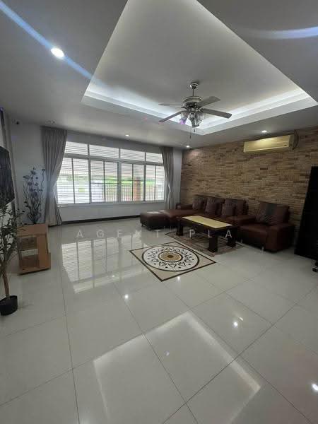 Luxury Detached Pool Villa for Rent | Sukhumvit 107 (Bearing) (SPSAD4189), bangkok, Bang Na Tai, Bang Na, Bangkok, 4 Bedrooms, 650 sqm, Single Detached House For Rent, by Agent Pla, 500589380 - DDproperty.com