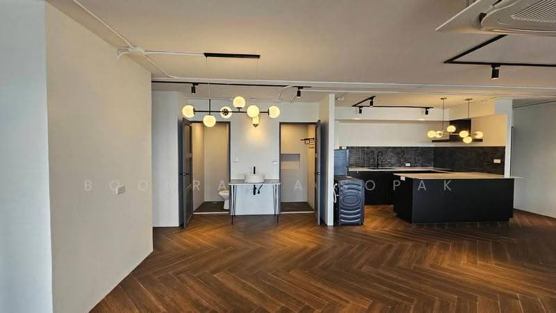 Omni Tower Sukhumvit Nana, bangkok, 69 Sukhumvit 4 Alley, Khlong Toei, Bangkok, 4 Bedrooms, 120 sqm, Condo For Rent, by Boonraksa Sopak, 500589385 - DDproperty.com