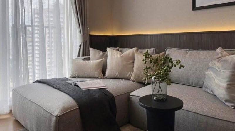 Noble Around Sukhumvit 33, bangkok, 17 Soi Sukhumvit 33, Khlong Tan Nua, Watthana, Bangkok, 1 Bedroom, 43 sqm, Condo For Sale, by Settawut Leenavong, 500589399 - DDproperty.com
