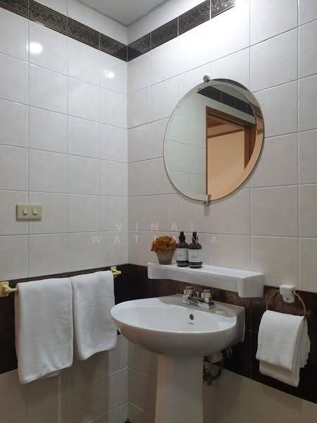 United Tower Thonglor, bangkok, 333 Soi Thonglor 17, Khlong Tan Nua, Watthana, Bangkok, 2 Bedrooms, 156 sqm, Condo For Rent, by Vinai Wattana, 500589403 - DDproperty.com