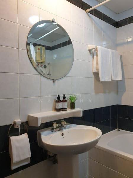 United Tower Thonglor, bangkok, 333 Soi Thonglor 17, Khlong Tan Nua, Watthana, Bangkok, 2 Bedrooms, 156 sqm, Condo For Rent, by Vinai Wattana, 500589403 - DDproperty.com