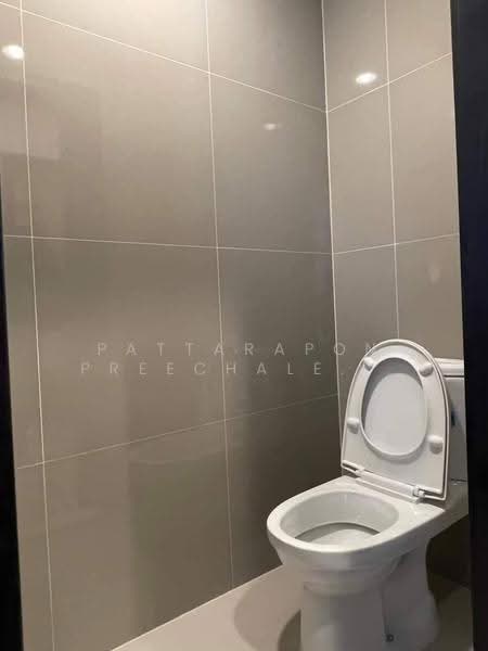 XT Huaikhwang, bangkok, 244 Ratchadaphisek Road, Huai Khwang, Bangkok, 1 Bedroom, 30 sqm, Condo For Rent, by Pattarapon Preechalertpiriya, 500589418 - DDproperty.com