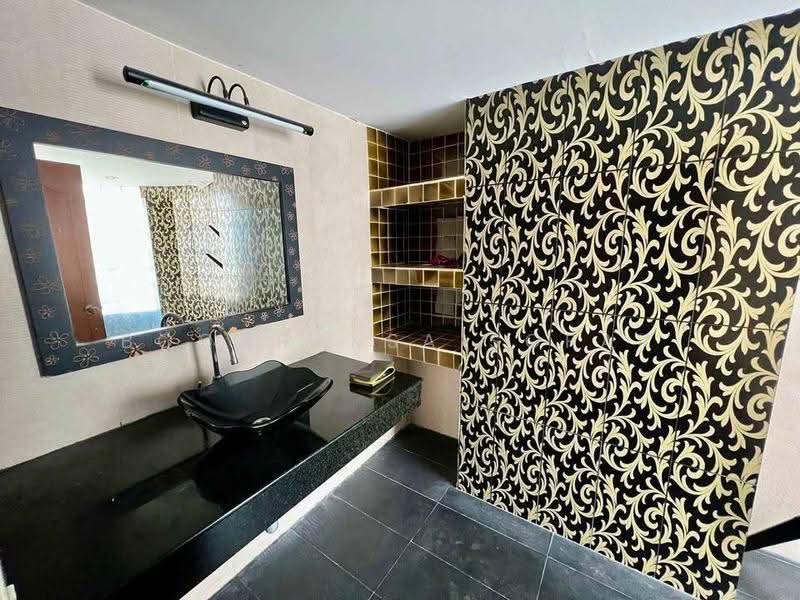 Windsor Tower, bangkok, 9 Sukhumvit 20 Alley, Khwaeng Khlong Toei, Khlong Toei, Bangkok, 3 Bedrooms, 305 sqm, Condo For Rent, by Boonraksa Sopak, 500589420 - DDproperty.com
