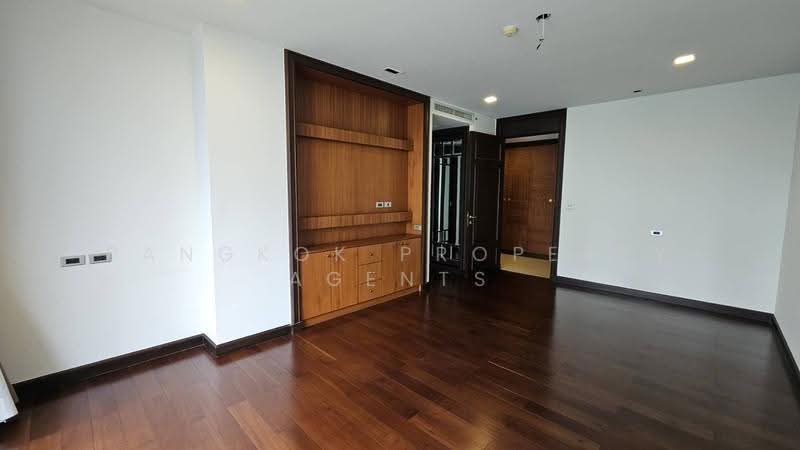 Raveevan Suites, bangkok, Soi Sukhumvit 31 Yak 2, Khlong Tan Nua, Watthana, Bangkok, 4 Bedrooms, 551 sqm, Condo For Rent, by BANGKOK PROPERTY AGENTS, 500589426 - DDproperty.com