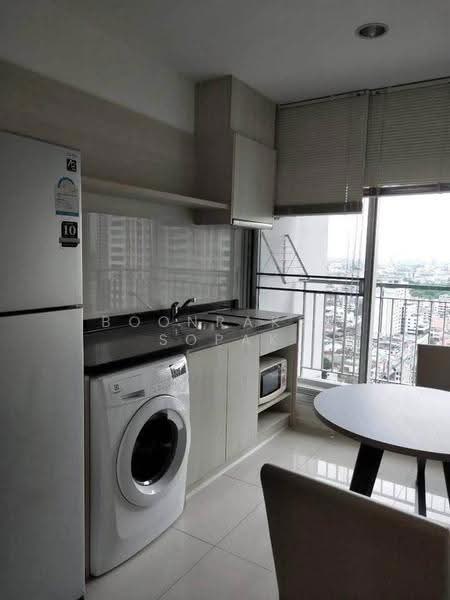 Rhythm Sathorn-Narathiwas, bangkok, 651 Naradhiwas Rajanagarindra Road, Thung Maha Mek, Sathon, Bangkok, 1 Bedroom, 35 sqm, Condo For Rent, by Boonraksa Sopak, 500589434 - DDproperty.com