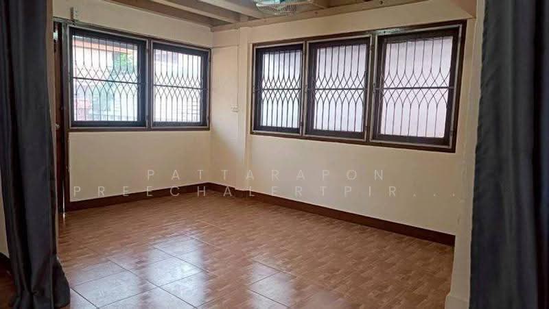 2-BR House, bangkok, Min Buri, Bangkok, 2 Bedrooms, 160 sqm, Single Detached House For Sale, by Pattarapon Preechalertpiriya, 500589455 - DDproperty.com