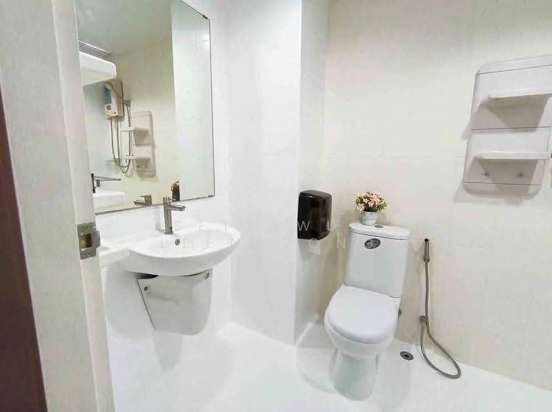 Double U Condominium : ดับเบิ้ล ยู คอนโดมิเนียม, กรุงเทพ, 48 ลาดพร้าว, ลาดพร้าว, กรุงเทพ, 29 ตร.ม., คอนโด ขาย, โดย Settawut Leenavong, 500589487 - DDproperty.com