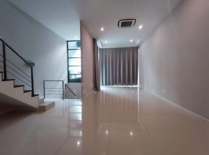 4-Storey Townhome for Rent – Ekkamai, bangkok, Khlong Tan Nua, Watthana, Bangkok, 3 Bedrooms, 300 sqm, Townhouse For Rent, by Pudis Chitrungsakorn, 500589576 - DDproperty.com