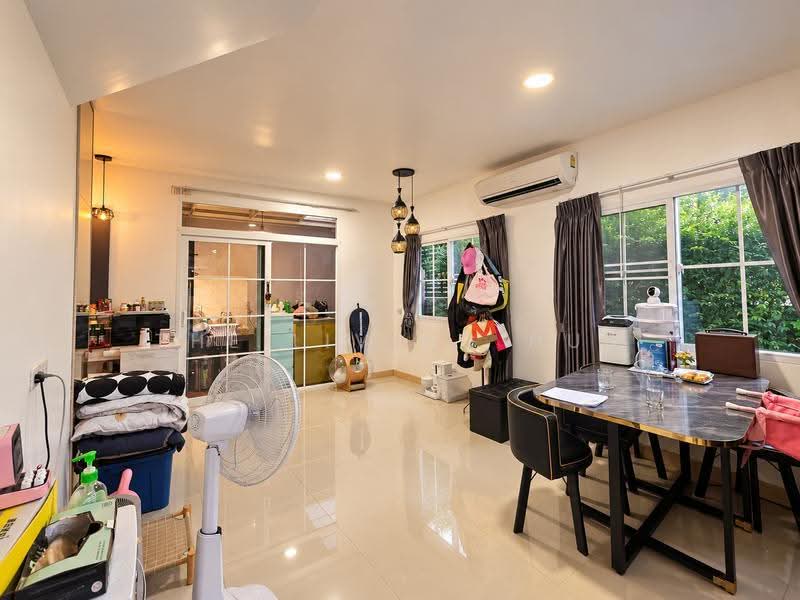 Gusto Townhome Ratchapruek - Rama 5, nonthaburi, Bang Kruai - Sai Noi Road, Bang Krang, Muang Nonthaburi, Nonthaburi, 3 Bedrooms, 110 sqm, Townhouse For Sale, by THE LIVING HUB, 500589587 - DDproperty.com