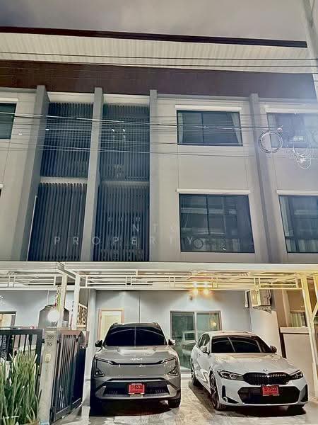 Siri House Ratchada 18, bangkok, Soi Lat Phrao 80, Intersection 11, Wang Thonglang, Bangkok, 3 Bedrooms, 185 sqm, Townhouse For Rent, by NTG Property House Co.,Ltd., 500589621 - DDproperty.com